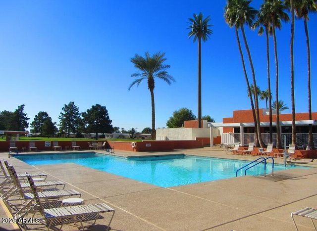 9046 E COUNTRY CLUB Drive, Sun Lakes, AZ 85248