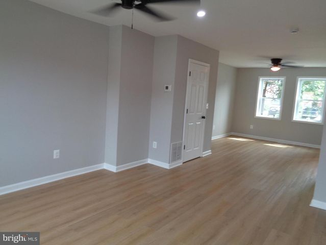 2965 YORKWAY, Dundalk, MD 21222