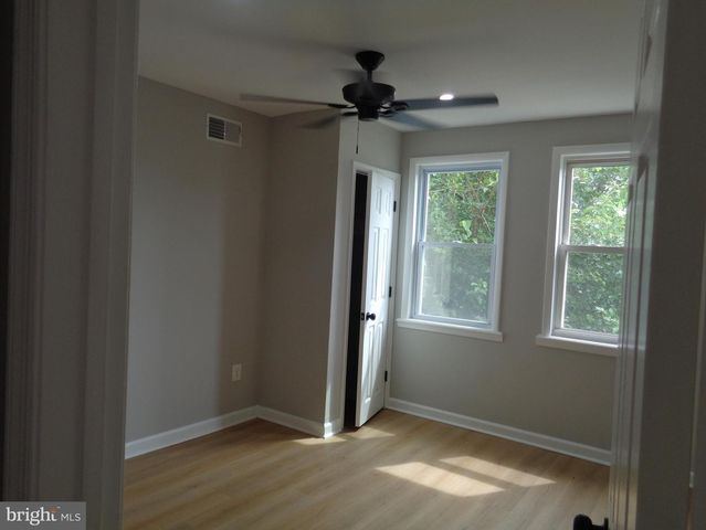 2965 YORKWAY, Dundalk, MD 21222