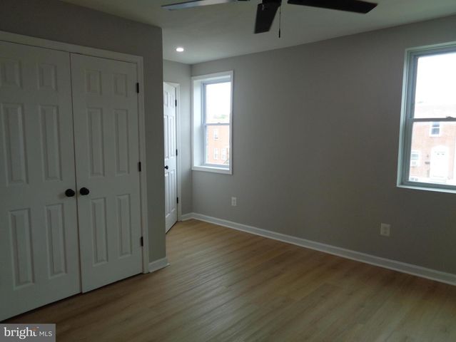 2965 YORKWAY, Dundalk, MD 21222