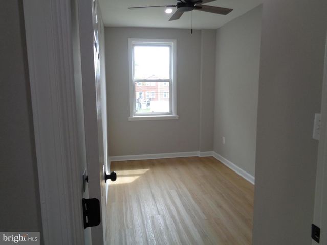 2965 YORKWAY, Dundalk, MD 21222