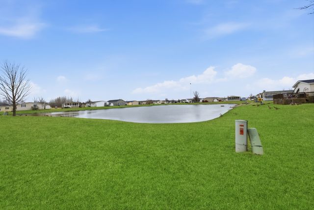 157 Sparrow Drive, Lynwood, IL 60411