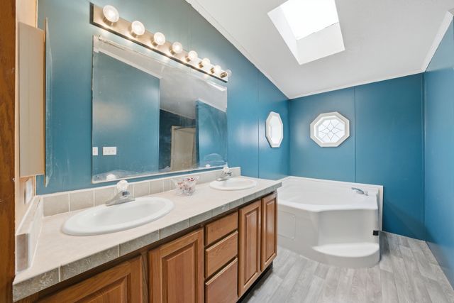 157 Sparrow Drive, Lynwood, IL 60411