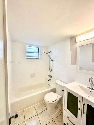 2651 NW 13th St 41, Miami, FL 33125