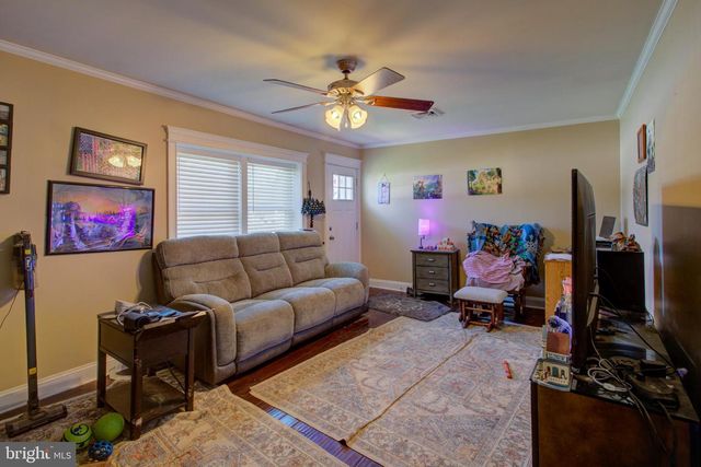 55 STANLEY AVE, Landisville, PA 17538