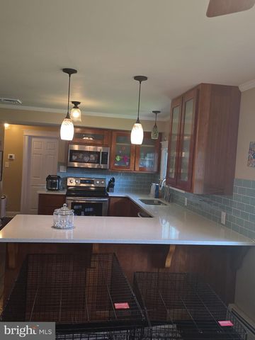 55 STANLEY AVE, Landisville, PA 17538