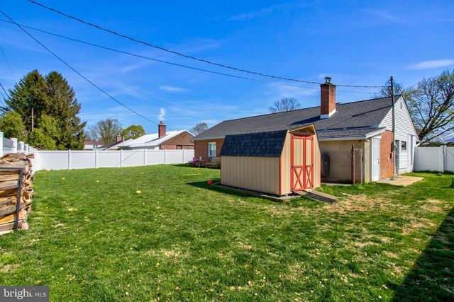 55 STANLEY AVE, Landisville, PA 17538