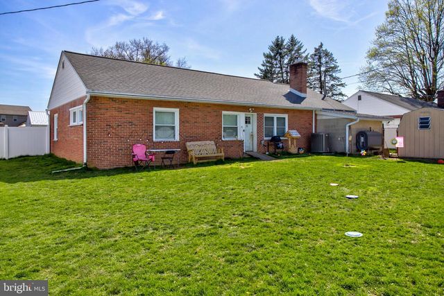 55 STANLEY AVE, Landisville, PA 17538
