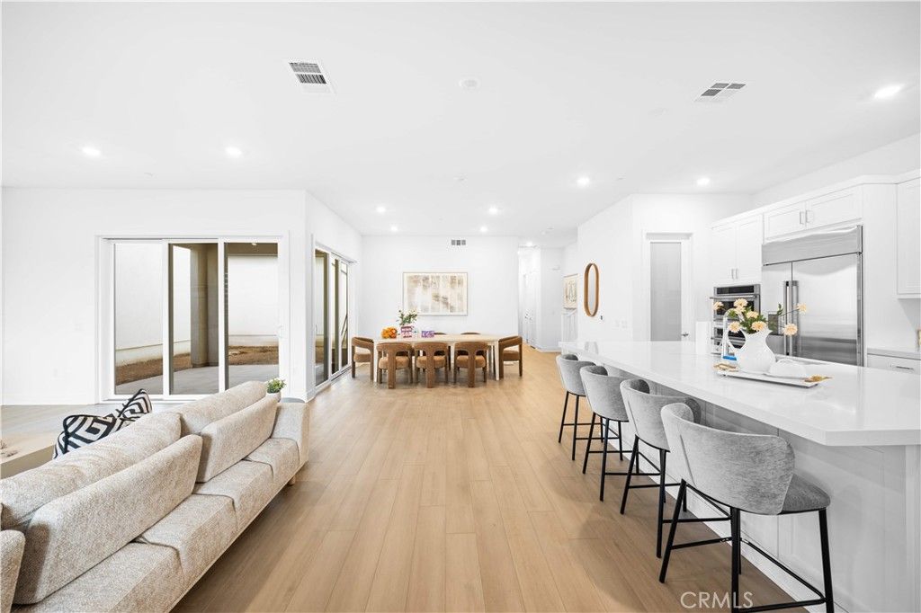 505 Durant, Irvine, CA 92618 — photo 3