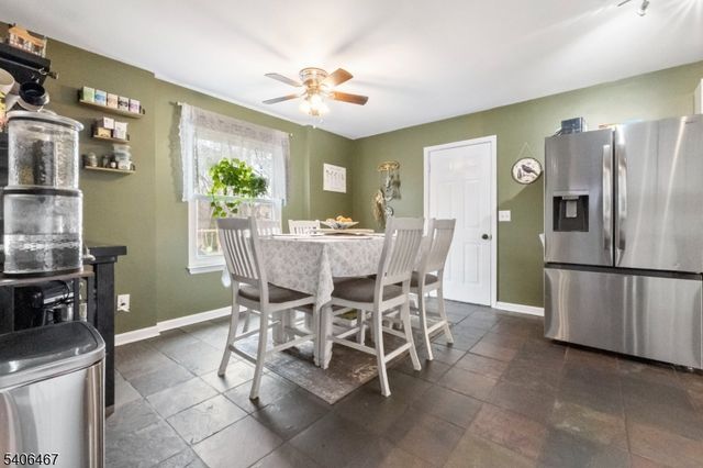 17 Frelinghuysen St, Belvidere Twp., NJ 07823