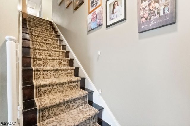 17 Frelinghuysen St, Belvidere Twp., NJ 07823