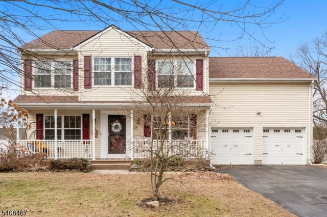 17 Frelinghuysen St, Belvidere Twp., NJ 07823