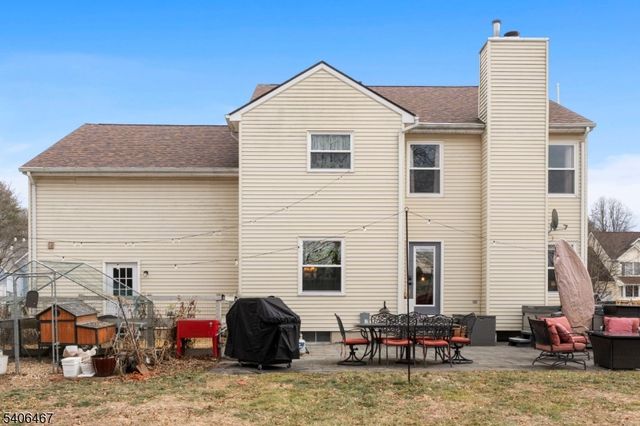 17 Frelinghuysen St, Belvidere Twp., NJ 07823