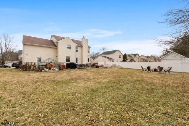 17 Frelinghuysen St, Belvidere Twp., NJ 07823