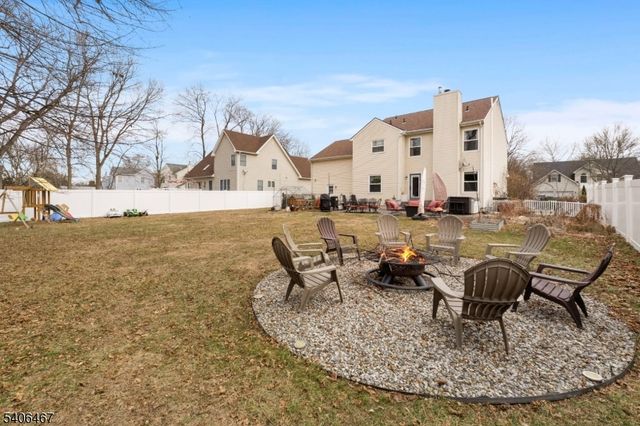 17 Frelinghuysen St, Belvidere Twp., NJ 07823