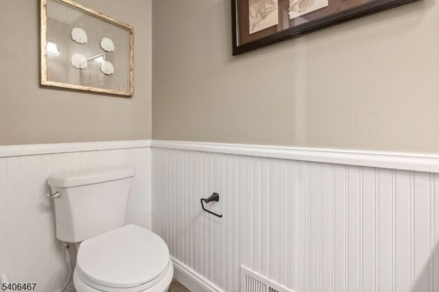 17 Frelinghuysen St, Belvidere Twp., NJ 07823