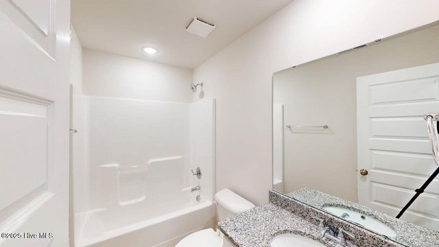 1364 St John Church Road, La Grange, NC 28551