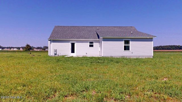 1364 St John Church Road, La Grange, NC 28551