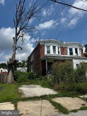 609 BEECHWOOD AVE, Darby, PA 19023