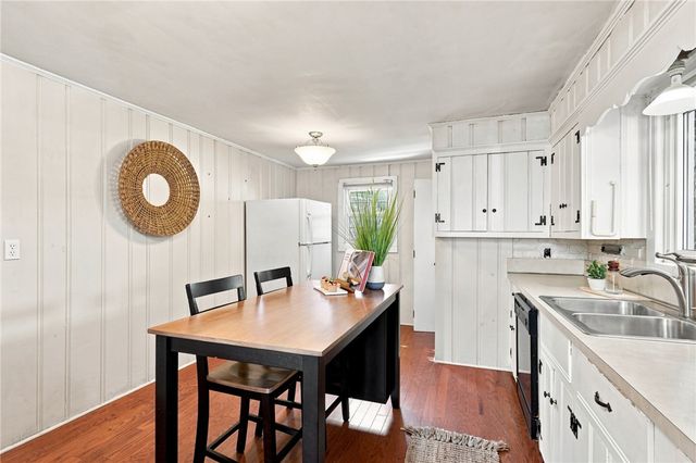 141 Rosemere Road, Pawtucket, RI 02861