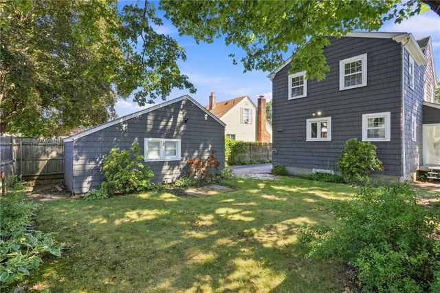 141 Rosemere Road, Pawtucket, RI 02861
