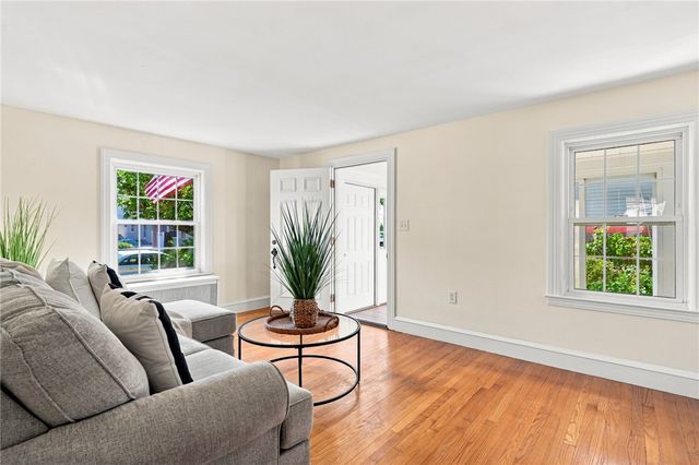 141 Rosemere Road, Pawtucket, RI 02861