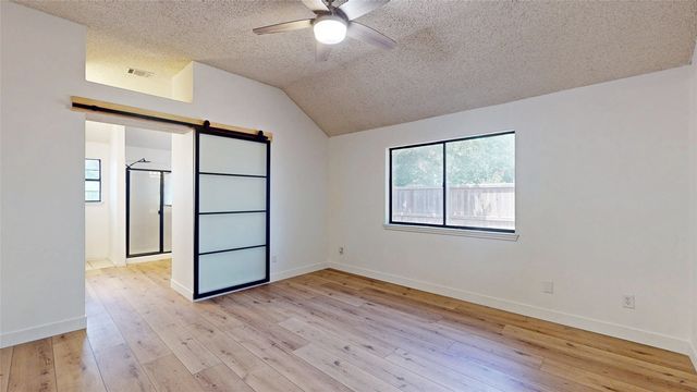 3321 Knob Oak Drive, Grapevine, TX 76051