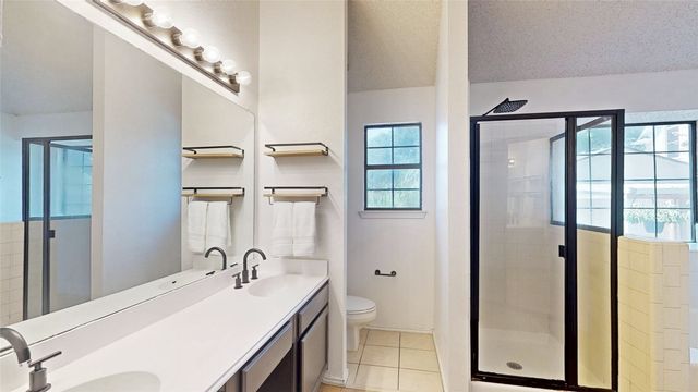 3321 Knob Oak Drive, Grapevine, TX 76051