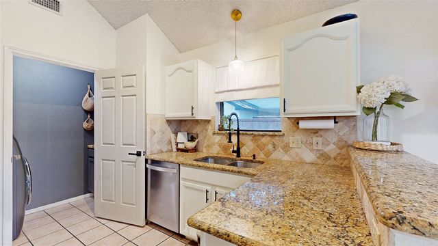 3321 Knob Oak Drive, Grapevine, TX 76051