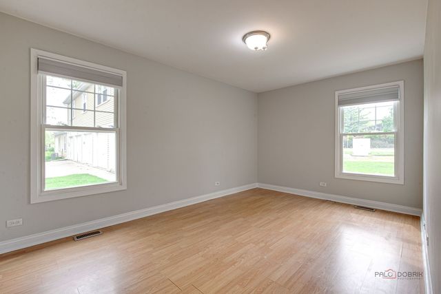 247 Sunset Court 247, Vernon Hills, IL 60061