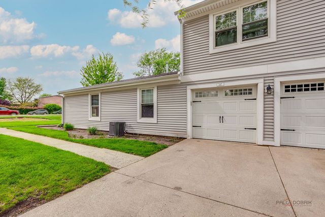247 Sunset Court 247, Vernon Hills, IL 60061