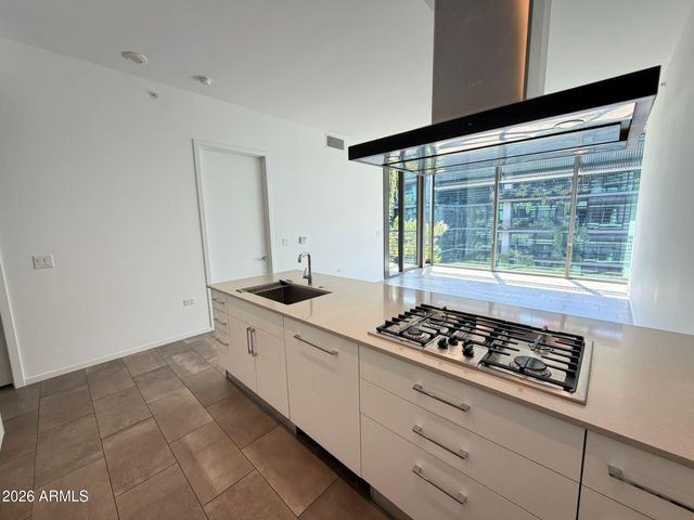 7180 E KIERLAND Boulevard 1006, Scottsdale, AZ 85254