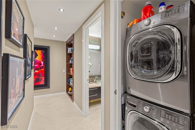 4525 Dean Martin Drive 3000, Las Vegas, NV 89103