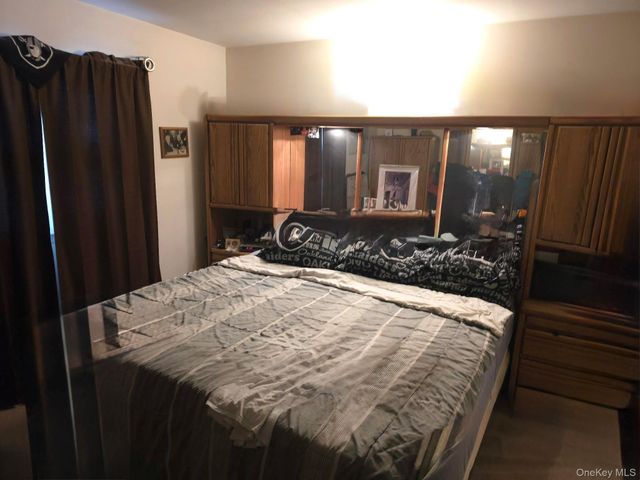 171 Shelter Road, Ronkonkoma, NY 11779