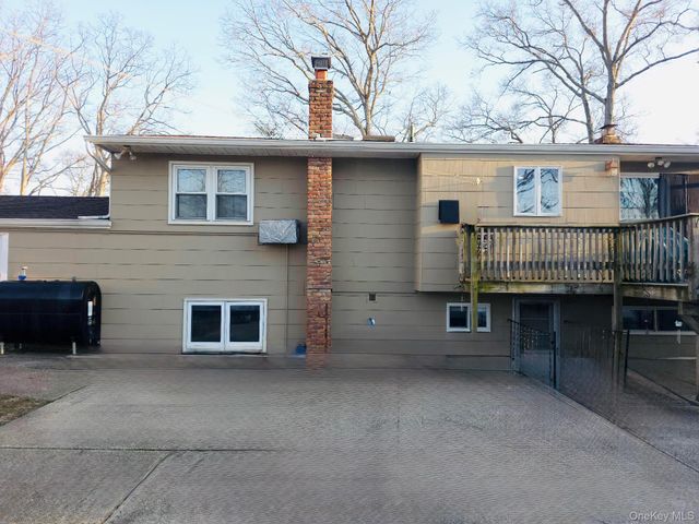 171 Shelter Road, Ronkonkoma, NY 11779