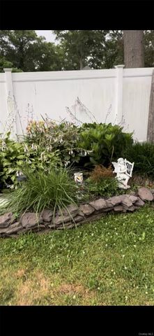 171 Shelter Road, Ronkonkoma, NY 11779