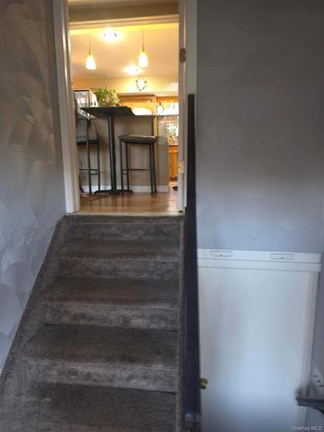 171 Shelter Road, Ronkonkoma, NY 11779