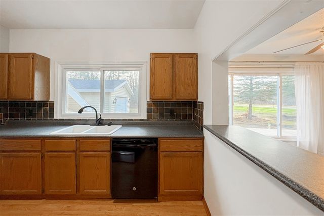 1407 Kenwood Avenue, Belding, MI 48809