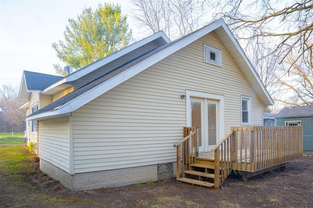 1407 Kenwood Avenue, Belding, MI 48809