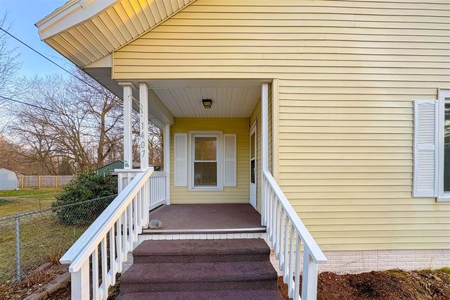 1407 Kenwood Avenue, Belding, MI 48809