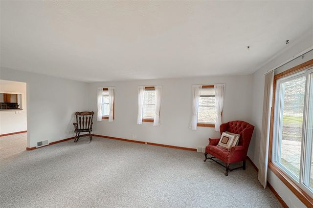 1407 Kenwood Avenue, Belding, MI 48809