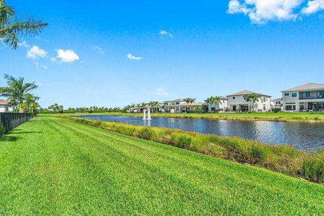 17352 Rosella Road, Boca Raton, FL 33496