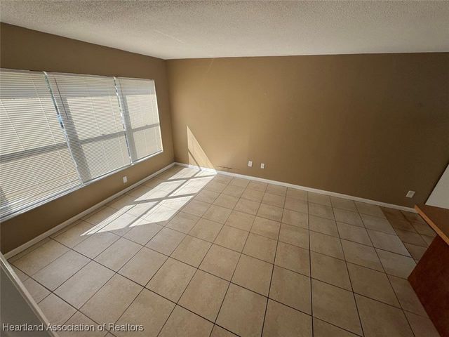 249 S Commerce Avenue 204, Sebring, FL 33870