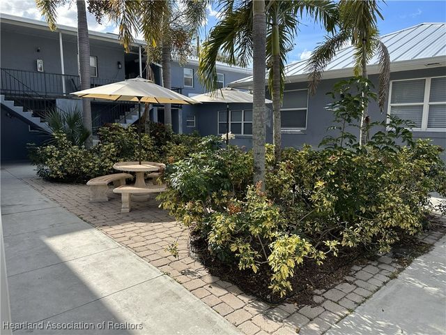 249 S Commerce Avenue 204, Sebring, FL 33870