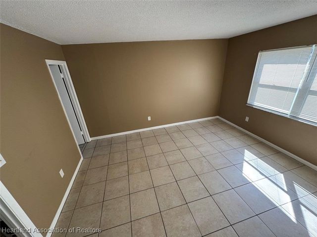 249 S Commerce Avenue 204, Sebring, FL 33870