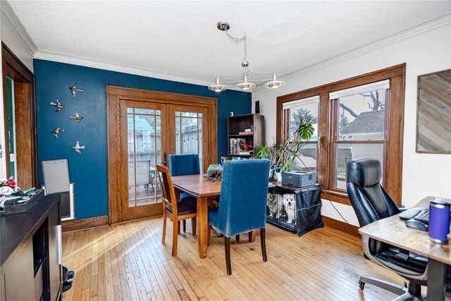 677 33rd Street, Des Moines, IA 50312