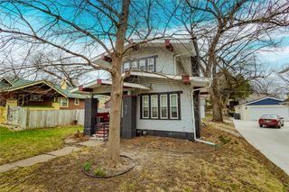 677 33rd Street, Des Moines, IA 50312