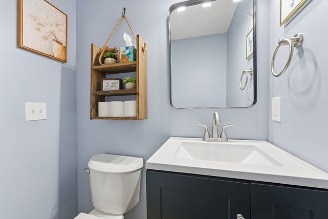 72 Plantation Drive 72, Agawam, MA 01001