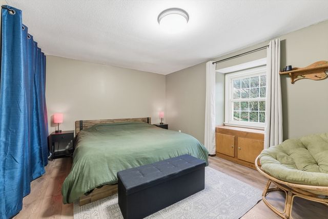 72 Plantation Drive 72, Agawam, MA 01001