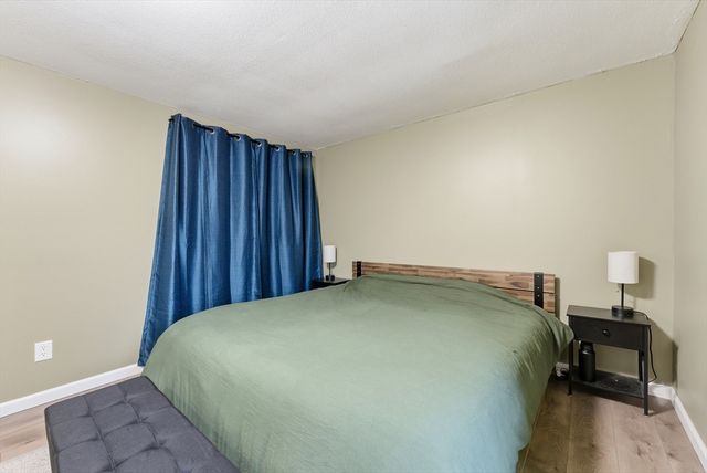 72 Plantation Drive 72, Agawam, MA 01001